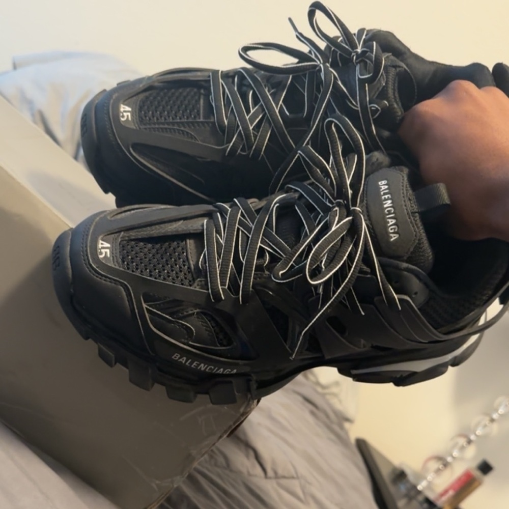Balenciaga track runners led - Picture 3 of 5